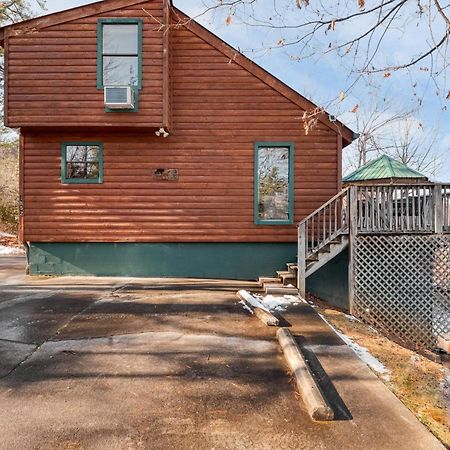 Fontana By Avantstay Gorgeous Mountain Cabin W Views Hot Tub Game Room Gatlinburg Exterior photo